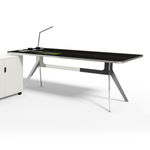 Delta Executive Desk