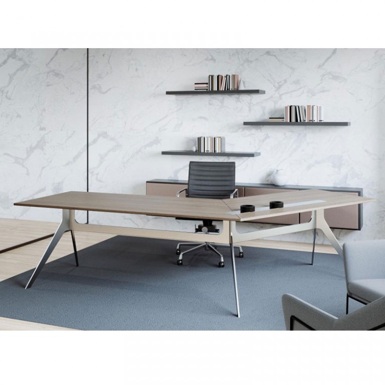 Delta Executive Desk