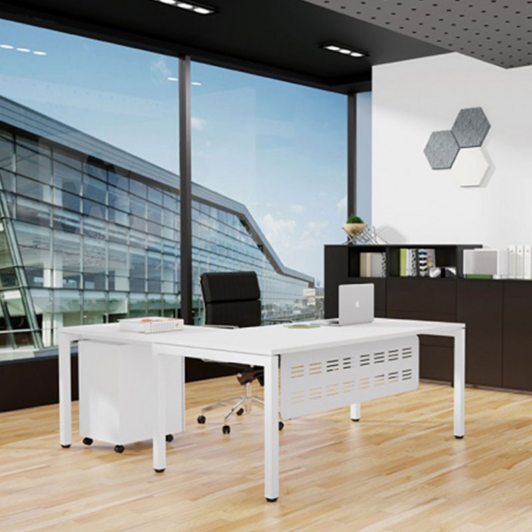 Plaza Executive Desk