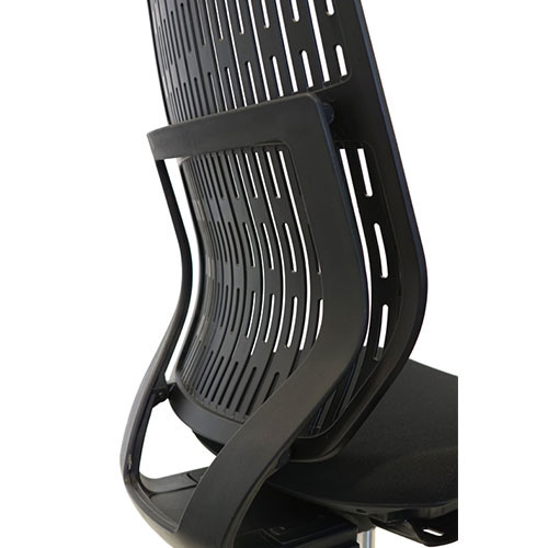 Form Exec Chair